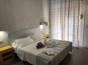  Hotel Monti  Риччоне